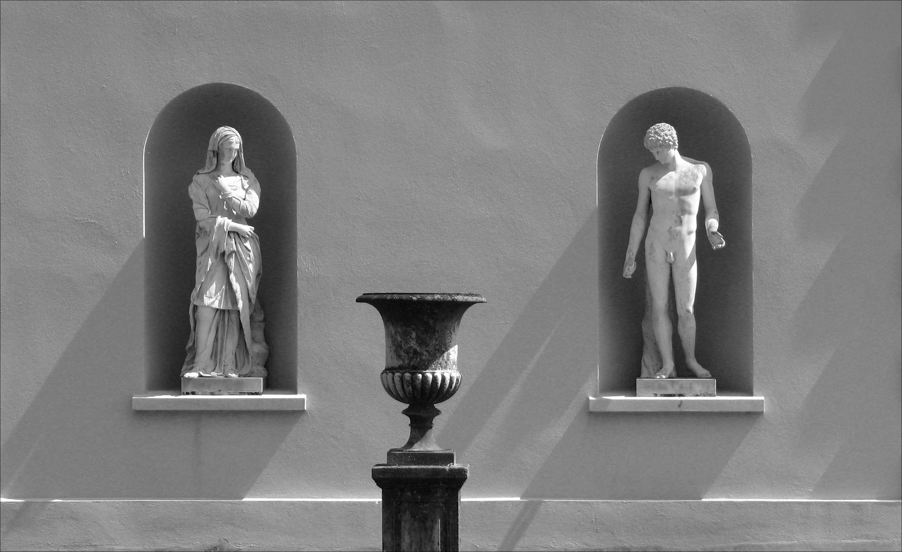 Two statues 